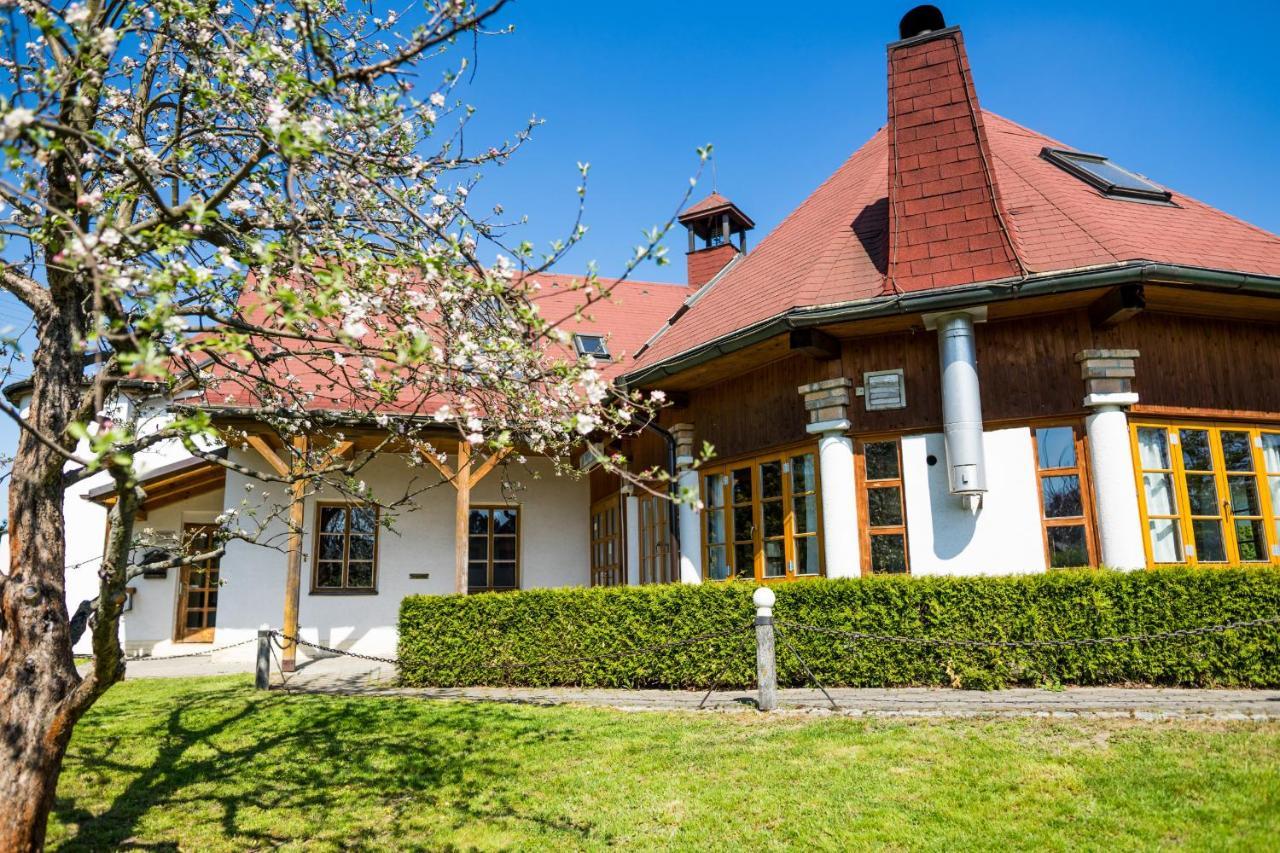 Penzion Terasa, Bed & Breakfast Velké Losiny Buitenkant foto