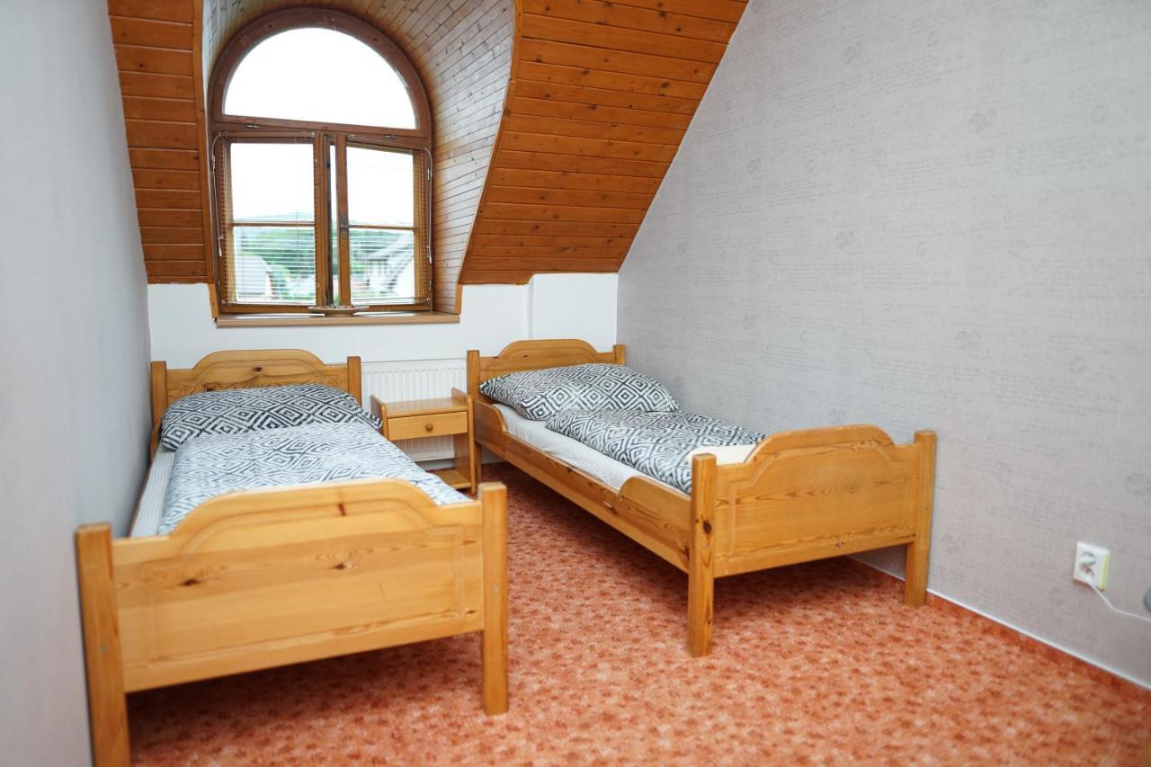 Penzion Terasa, Bed & Breakfast Velké Losiny Buitenkant foto