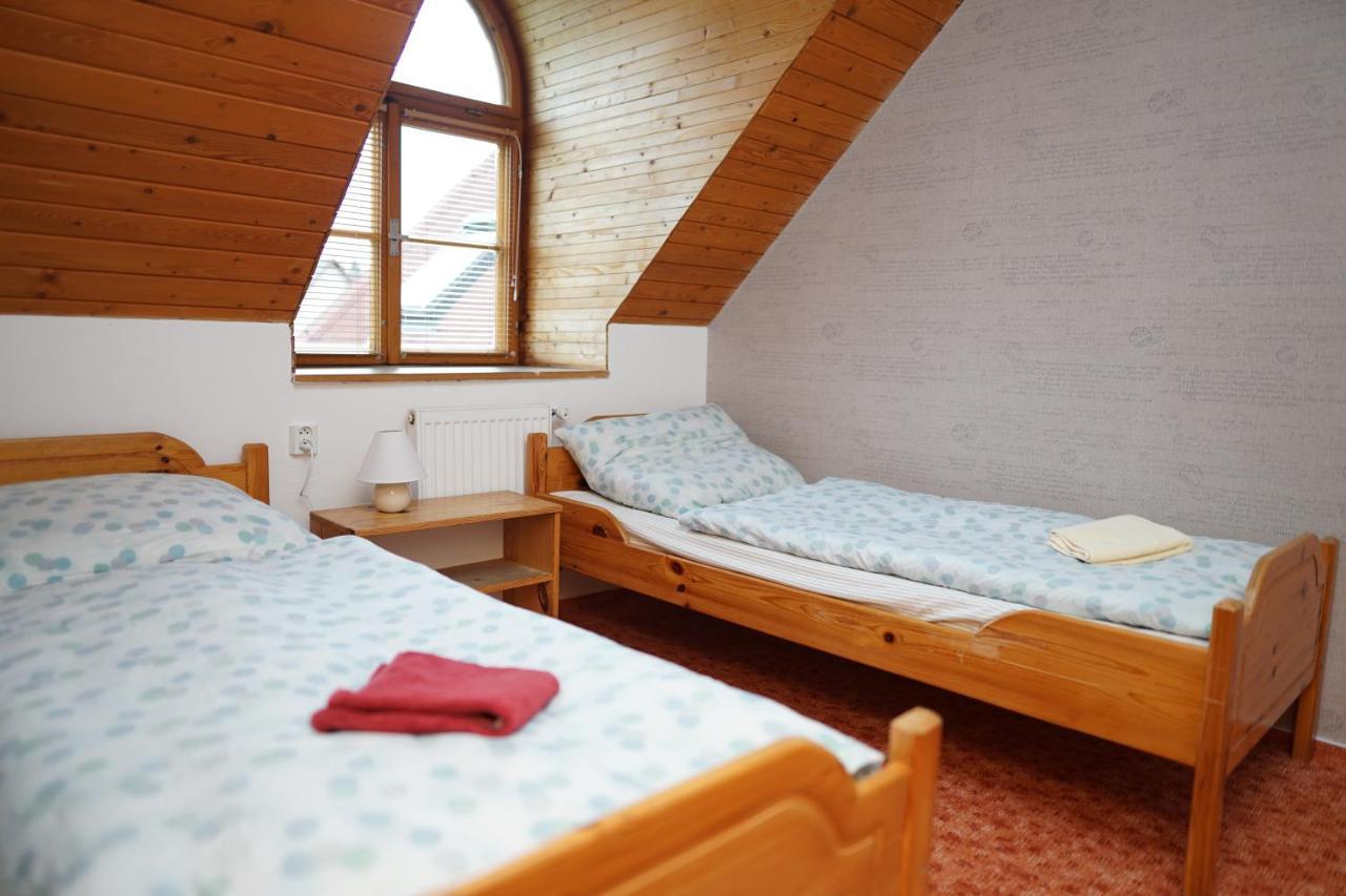 Penzion Terasa, Bed & Breakfast Velké Losiny Buitenkant foto